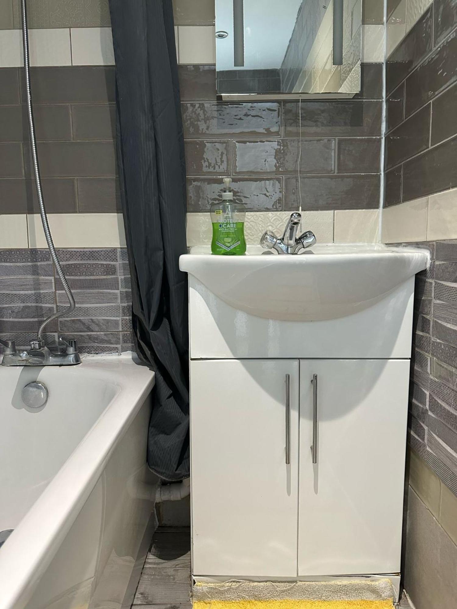 "Euston Comfort" 3 Bedroom Flat In Kings Cross, St Pancras!!!!118B ロンドン エクステリア 写真