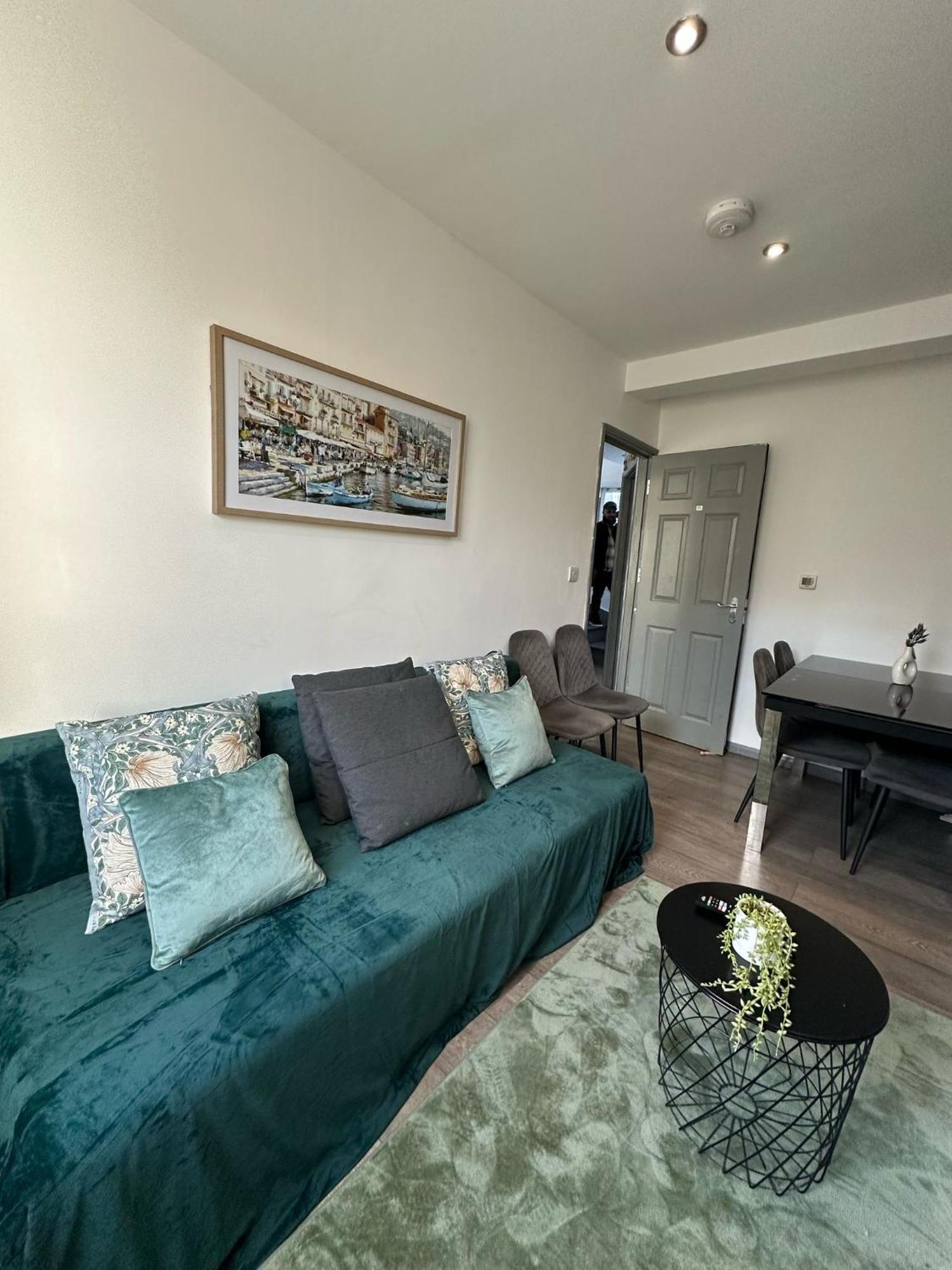 "Euston Comfort" 3 Bedroom Flat In Kings Cross, St Pancras!!!!118B ロンドン エクステリア 写真