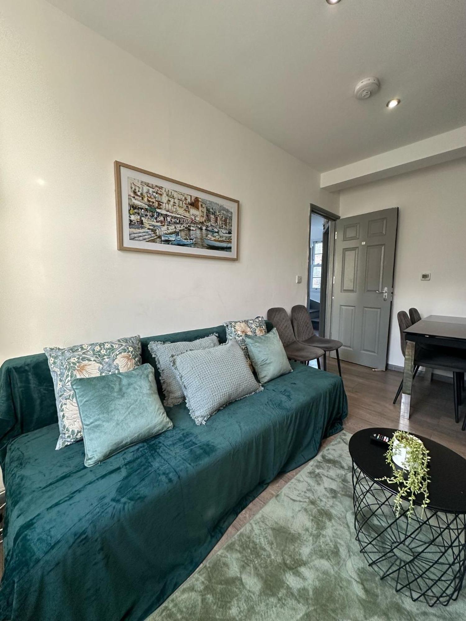 "Euston Comfort" 3 Bedroom Flat In Kings Cross, St Pancras!!!!118B ロンドン エクステリア 写真