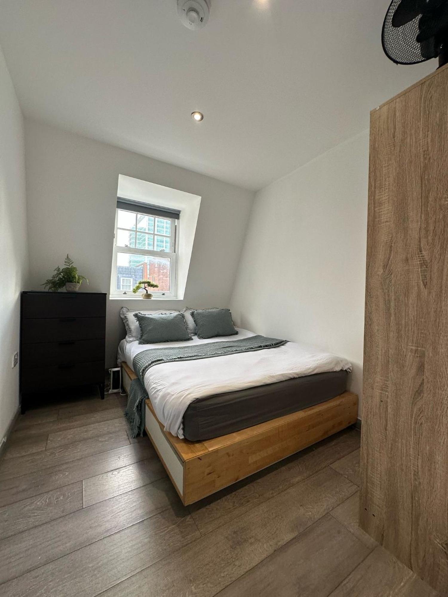 "Euston Comfort" 3 Bedroom Flat In Kings Cross, St Pancras!!!!118B ロンドン エクステリア 写真
