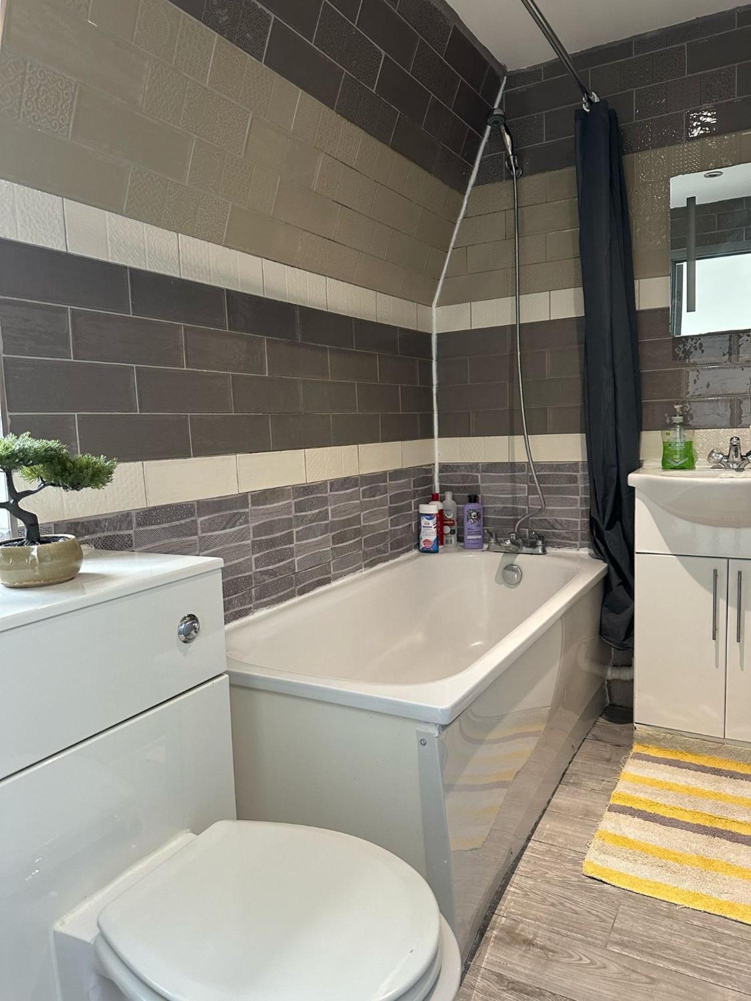 "Euston Comfort" 3 Bedroom Flat In Kings Cross, St Pancras!!!!118B ロンドン エクステリア 写真
